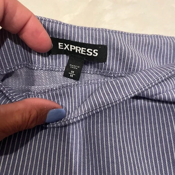 NWOT - Women's Top EXCELLENT condition! Size Medium - Picture 4 of 7